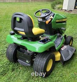 2020 John Deere X330 18HP Gas Lawn Mower Tractor 42 deck only 64 hours