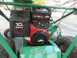 Billy Goat 10 hp Lawn Leaf Debris Vacuum Self Propelled VQ1002SP