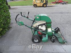 Billy Goat 8 hp Lawn Leaf Debris Vacuum Self Propelled VQ802SPH