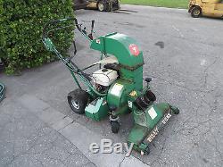 Billy Goat 8 hp Lawn Leaf Debris Vacuum Self Propelled VQ802SPH