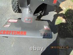 CRAFTSMAN GAS SELF-PROPELLED 2-STAGE 24 SNOW BLOWER Electric Start