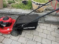 Craftsman 21 Self Propelled Gas Lawn Mower With Brigs And Stratton Engine