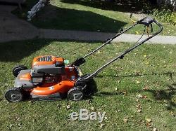 HUSQVARNA HU800 AWD ALL WHEEL DRIVE Self Propelled Gas Lawn Mower. LOCAL PICK UP