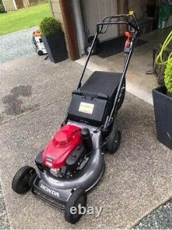 Honda HRC2163HXP Commercial Lawnmower