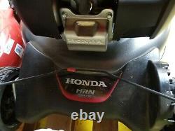 Honda HRN216VKAA GCV170 Gas Mower self propelled with bag