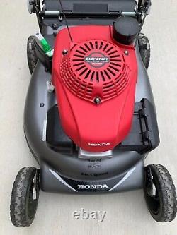 Honda HRR216VKA 160cc 21 in. Gas Self-Propelled Lawn Mower