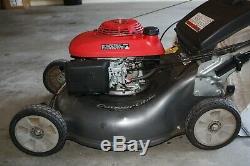 Honda Harmony II HRT216 Self Propelled Lawn Mower Used, in Great Condition
