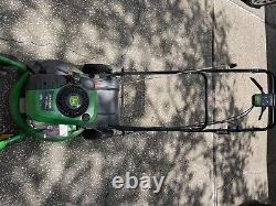 John Deere JS40 Self Propelled Lawn Mower