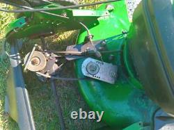 John deer Self Propelled push mower JS20