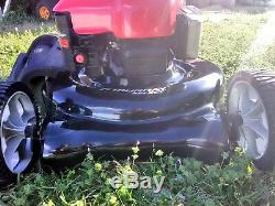 MURRAY ELECTRIC START 3in1 BRIGGS 8.25 SELF PROPELLED 21 CUT WALK-BEHIND MOWER