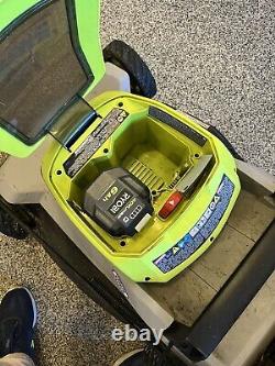 RYOBI 40V 21 SELF-PROPELLED MULTI-BLADE MOWER Model RY401015