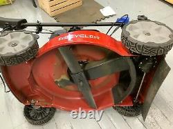 Toro 21465 Recycler 22 Gas Walk Behind Self Propelled Lawn Mower
