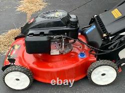 Toro Recycler Gas Self Propelled 22 Inch Lawn Mower