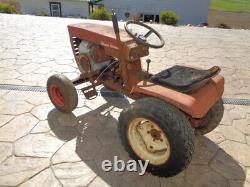 Vintage 1965 Wheel Horse 605 garden tractor