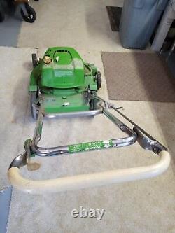 Vtg 1978 LAWN-BOY MUFFLER 21 SELF PROPELLED LAWN MOWER MODEL 8270