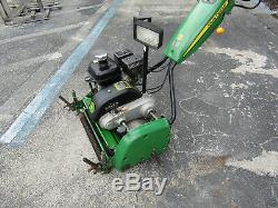 Walk Type Professional Reel Mower John Deere 220C Golf Greens self propelled