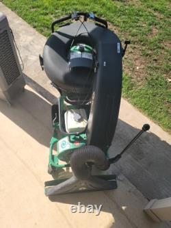 Aspirateur industriel silencieux à surface dure Billy Goat Honda auto-propulsé QV900HSP