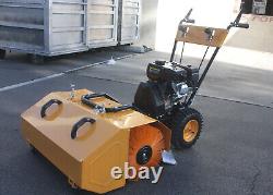 Balayeuse de pelouse, de neige et de gazon à traction arrière de 6,5 HP avec collecteur de poussière et BROSSE SUPPLÉMENTAIRE