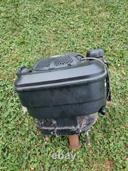 Moteur Briggs & Stratton 120602-0164-E1 Puissant 6,5 chevaux avec boulons