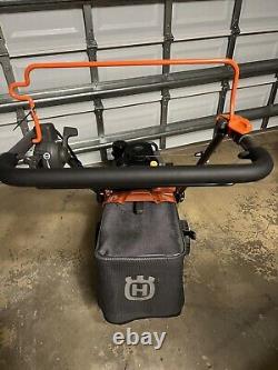 NOUVELLE tondeuse à gazon à essence Husqvarna W520 20 avec moteur Kawasaki #970621601 (STOCK OUVERT)