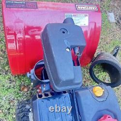 Souffleur à neige à gaz à deux étages autoporté CRAFTSMAN Select 24 po 243 cc