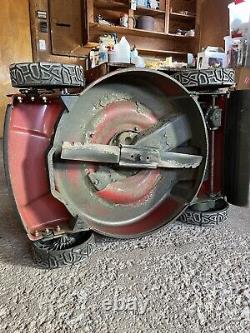 TONDEUSE AUTOPROPULSÉE À GAZ TORO 21465 Recycler 22' Avec Châssis en Acier Smart Stow 150cc