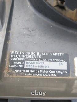 Tondeuse à gazon autoportée Honda HRX2173VKA 21 avec plateau en plastique