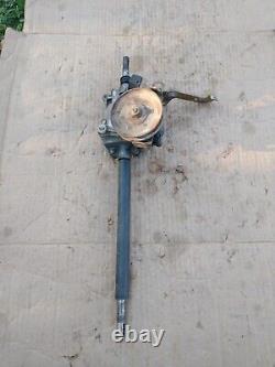Tondeuse à gazon autoportée John Deere 14SB avec transmission Tuff Torq à 5 vitesses