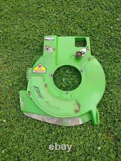 Tondeuse autoportée Lawn Boy S21ESR avec plateau de 21 pouces 684521, avec poulie de ralenti et couvercle de paillage