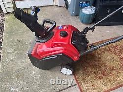 Toro 18 Power Clear 518 ZE Souffleur de Neige à Essence Monostage Autoporté